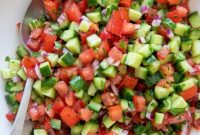 Israeli Salad: Paleo, Vegan & Low-Carb Recipe Guide