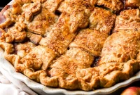Classic Homemade Apple Pie Recipe with Flaky Crust