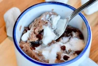 Low-Calorie Hot Chocolate Mug Cake Recipe (WW Points)