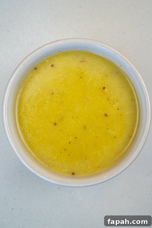Maple Lemon Vinaigrette Recipe for Bright, Tangy Salads 2 Maple Lemon Dressing