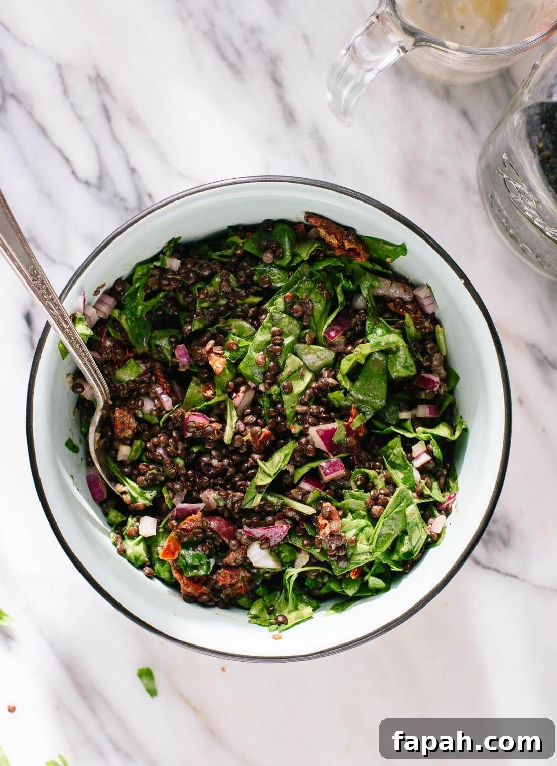 Greek Lentil Salad with Feta, Cucumber & Lemon Dressing 2 This Greek lentil salad packs great for tomorrow's lunch! cookieandkate.com