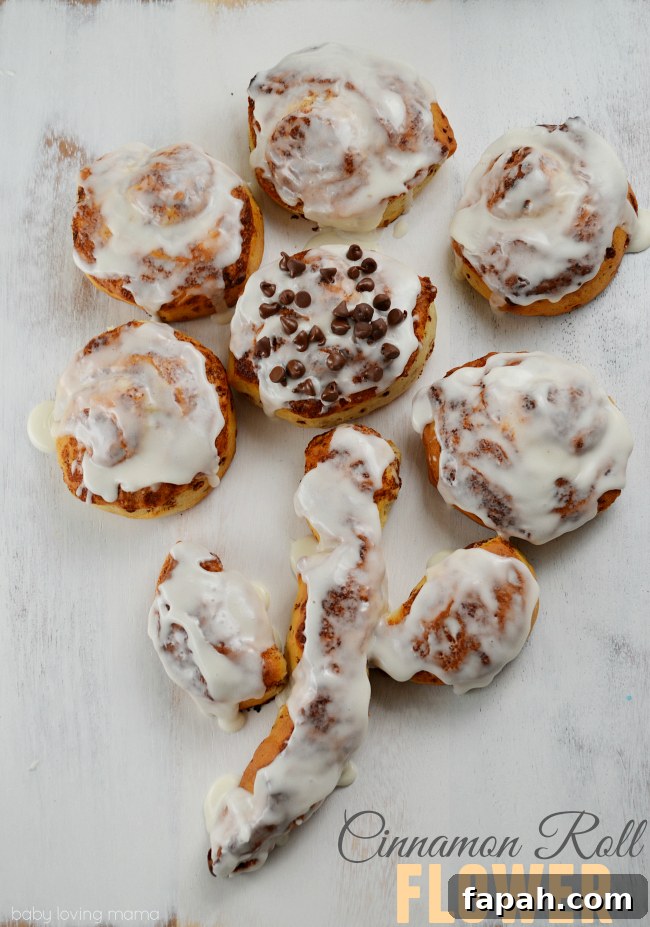 Cinnamon Rolls Flower