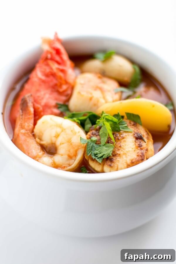 Slow Cooker Spicy Seafood Stew