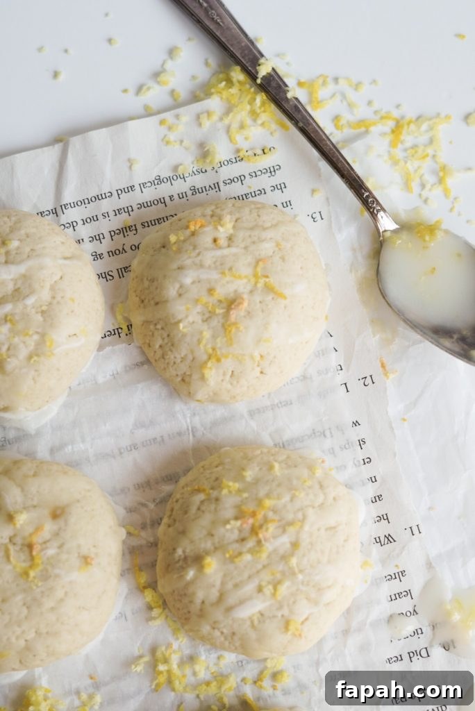 soft & cake-like gluten free lemon cookies