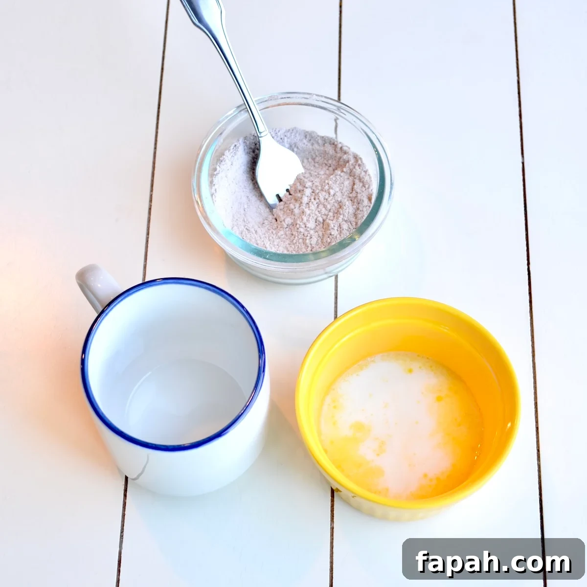 Low-Calorie Hot Chocolate Mug Cake Recipe (WW Points) 4 Making cake batter for mug cake