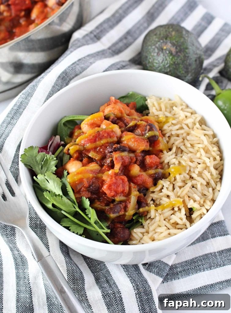 Hearty Vegetarian Three-Bean Chili Recipe 3 Vegan Chili
