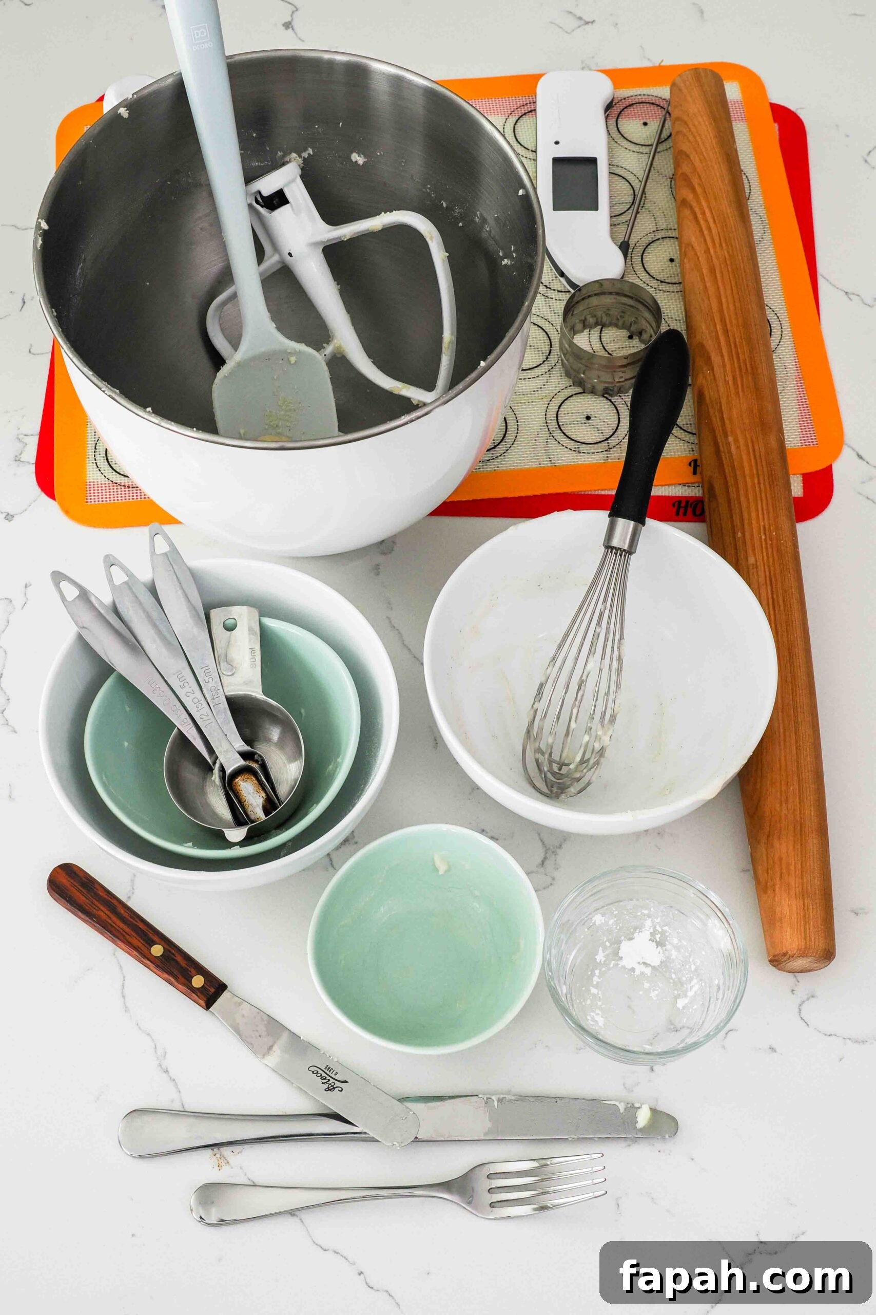 Dishes used to make vanilla shortbread cookies.