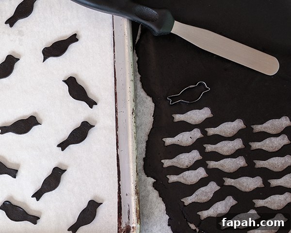 "The Birds" Hitchcock Inspired Bird Attack Cake - super easy and totally creepy for Halloween | by Erin Gardner for TheCakeBlog.com